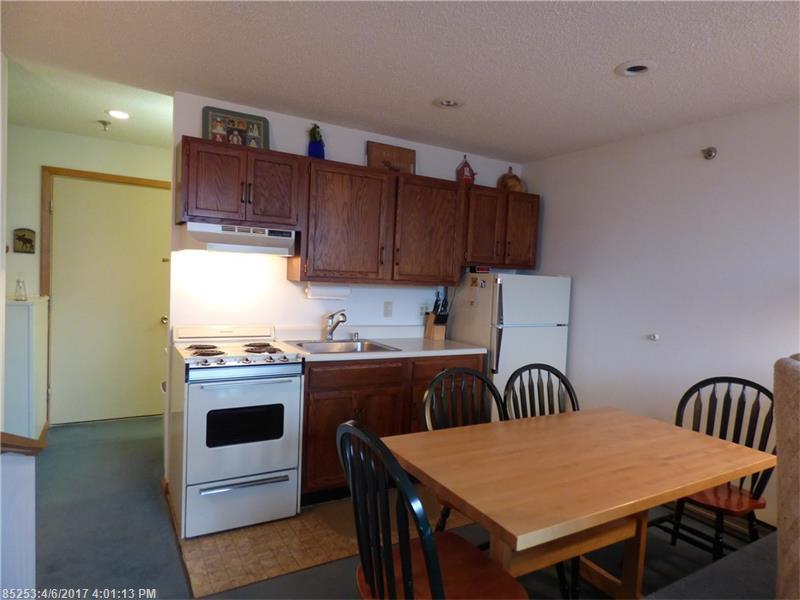 8 Sunrise DR A127, Newry, ME 04261