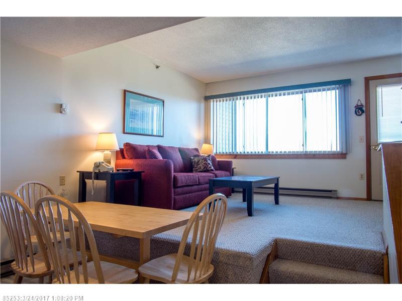 8 Sunrise DR A115, Newry, ME 04261