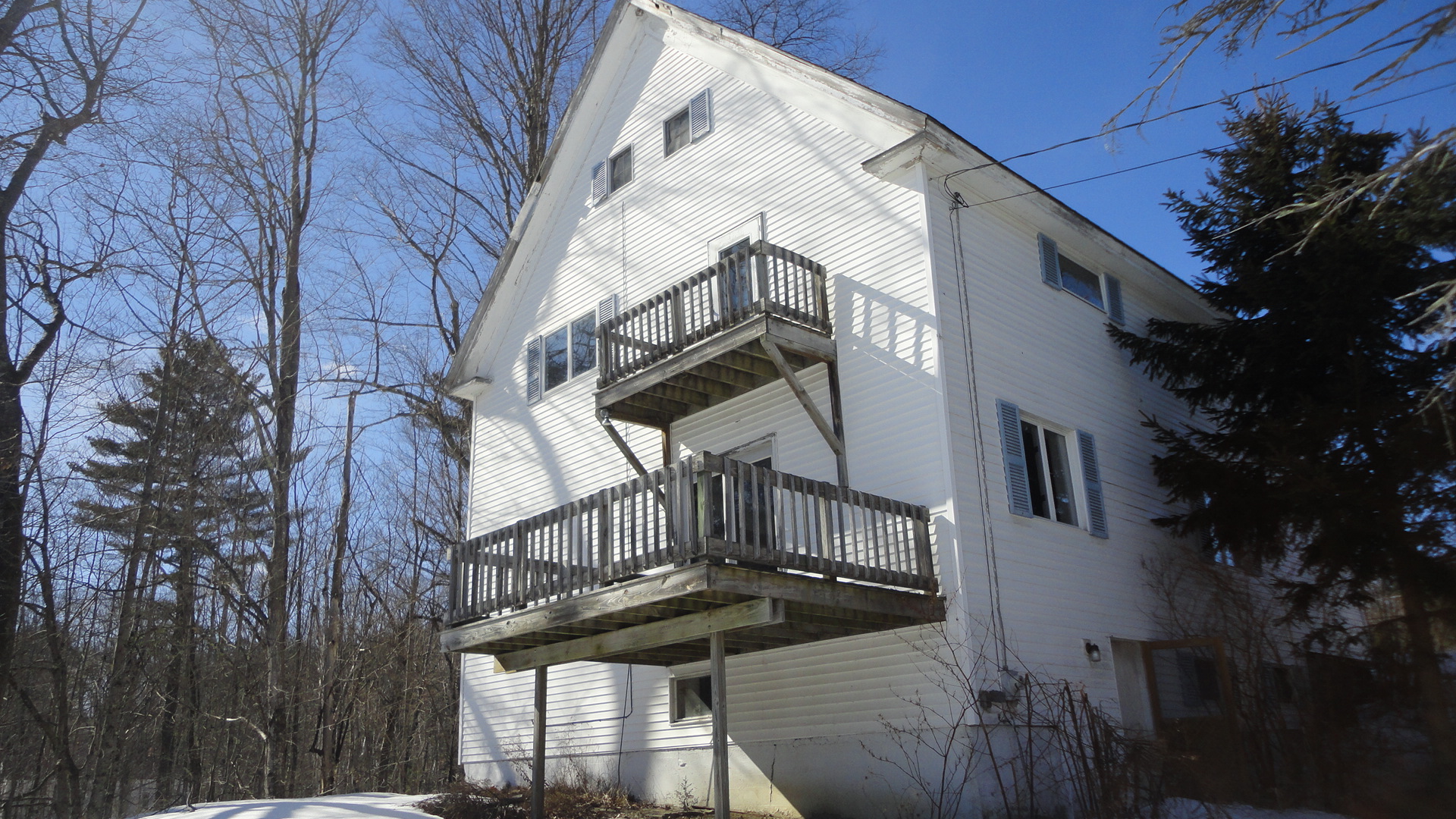 48 Old Lewiston Road, North Monmouth, ME 04265