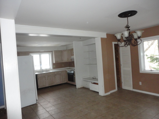 48 Old Lewiston Road, North Monmouth, ME 04265