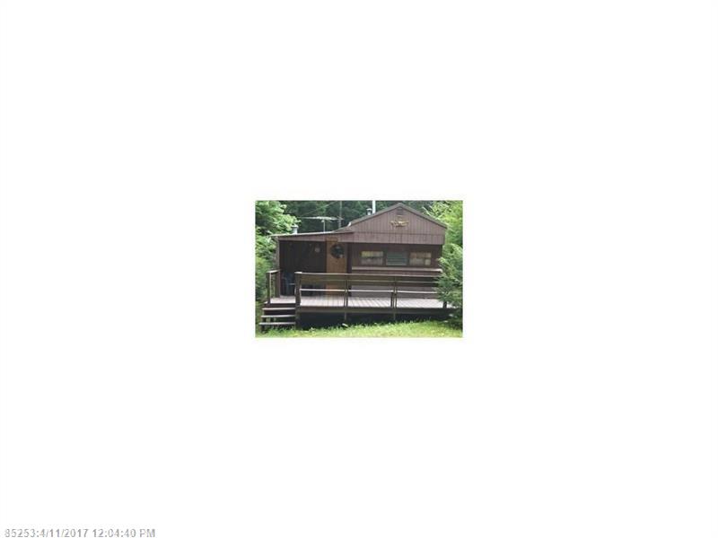 36 Hart DR, Norway, ME 04268