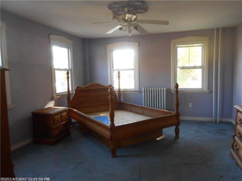 20 Danforth ST, Norway, ME 04268