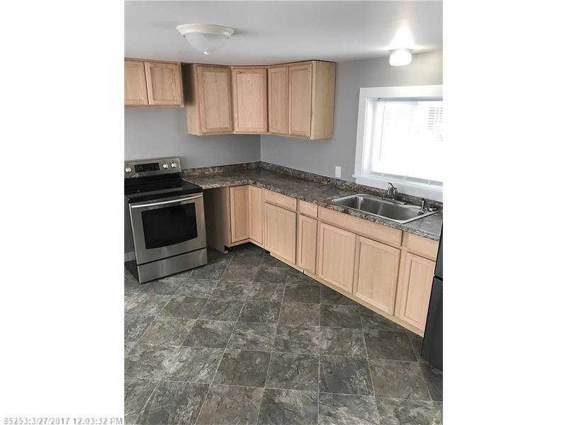 38 Marston ST, Norway, ME 04268