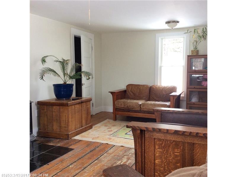 37 Bill Howe RD, Norway, ME 04268