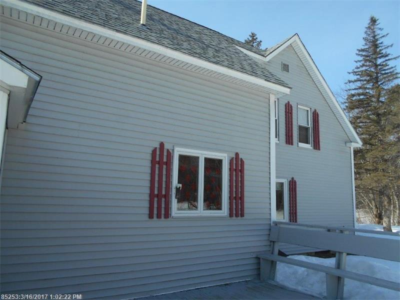 975 ROXBURY RD, Roxbury, ME 04275