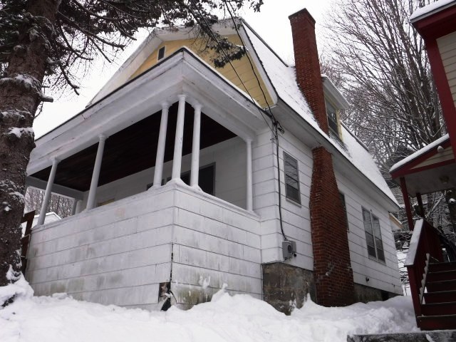221 York StRumford, ME, 04276Oxford County