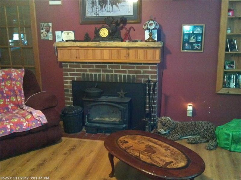 502 KNOX ST, Rumford, ME 04276