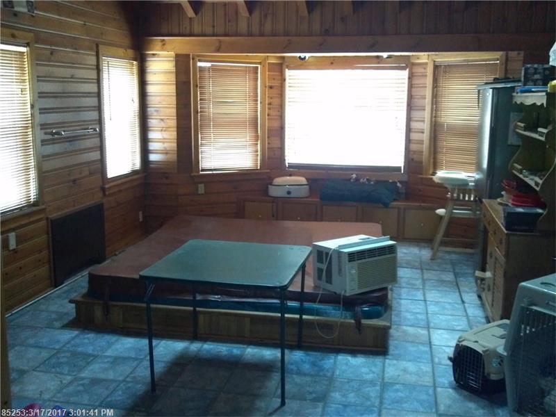 502 KNOX ST, Rumford, ME 04276