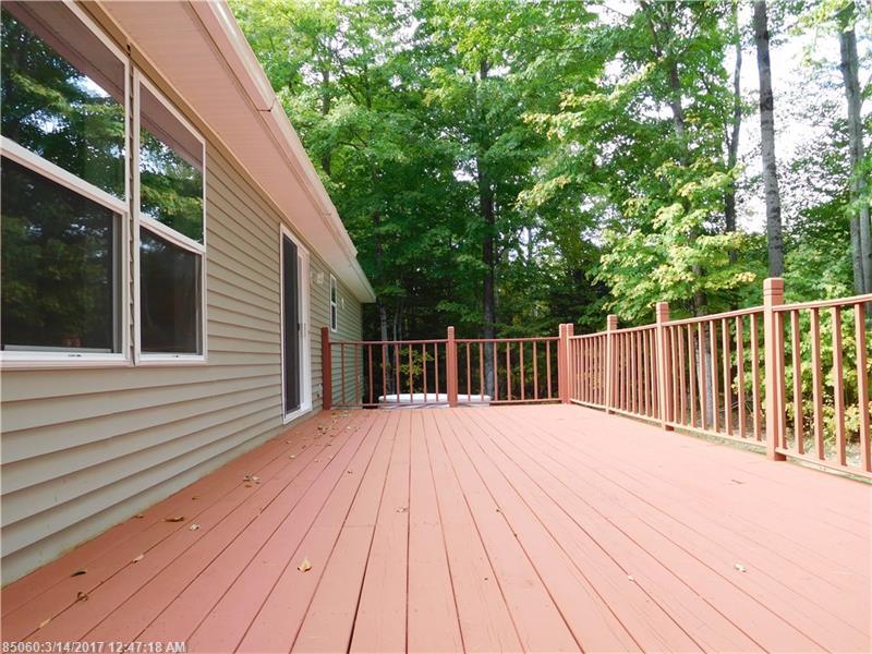 70 Lansley DR, Sabattus, ME 04280