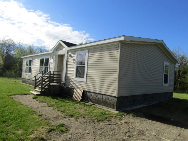21 Lansley DrSabattus, ME, 04280Androscoggin County