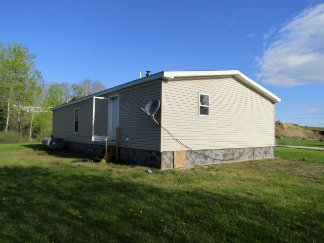 21 Lansley DrSabattus, ME, 04280Androscoggin County