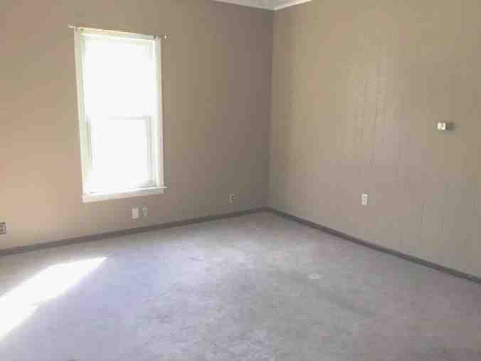 107 Main St02Sabatus, ME, 04280Androscoggin County