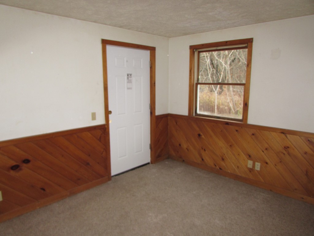 248 Oak Hill RdWales, ME, 04280Androscoggin County