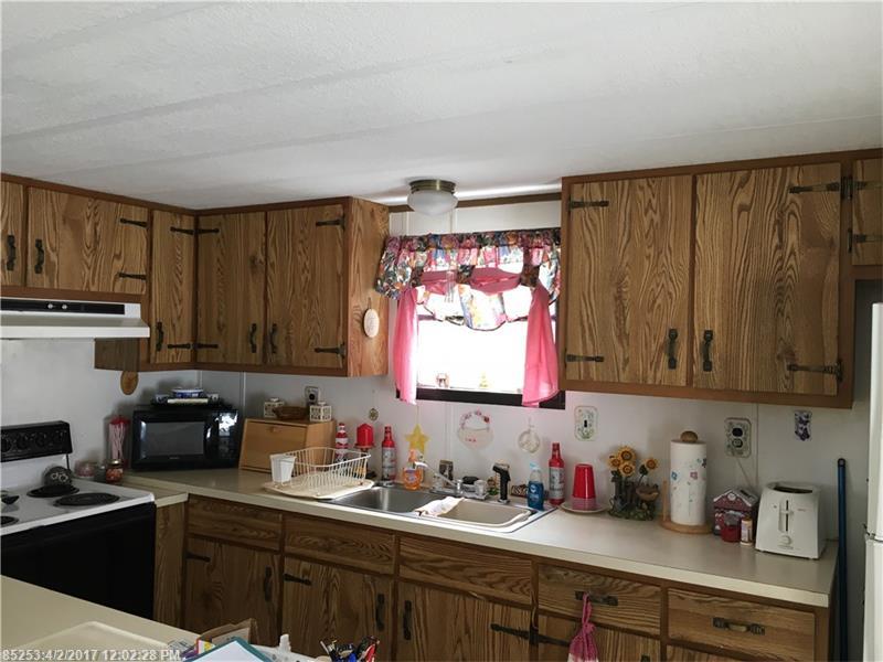 65 Greenwood ST, West Paris, ME 04289