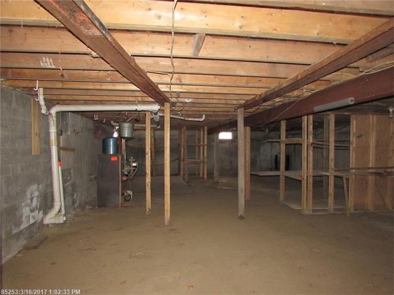 65 Morse Hill RD, West Paris, ME 04289