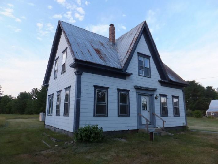 39 Main StSumner, ME, 04292Oxford County