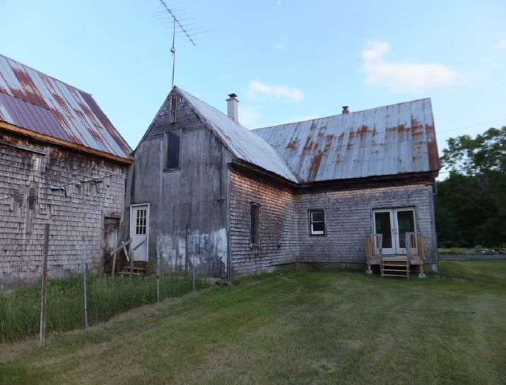 39 Main StSumner, ME, 04292Oxford County