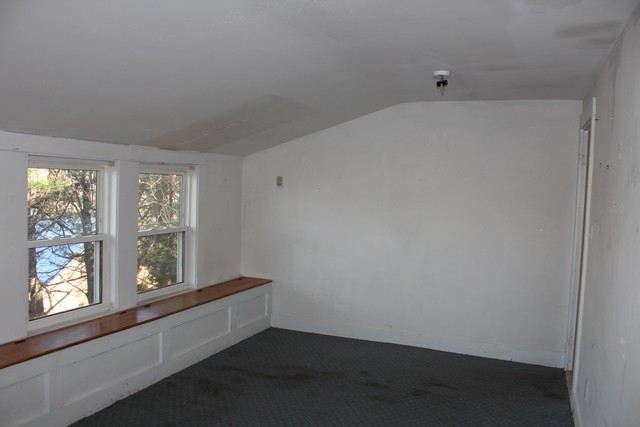 17 Stockford AvenueWilton, ME, 04294Franklin County