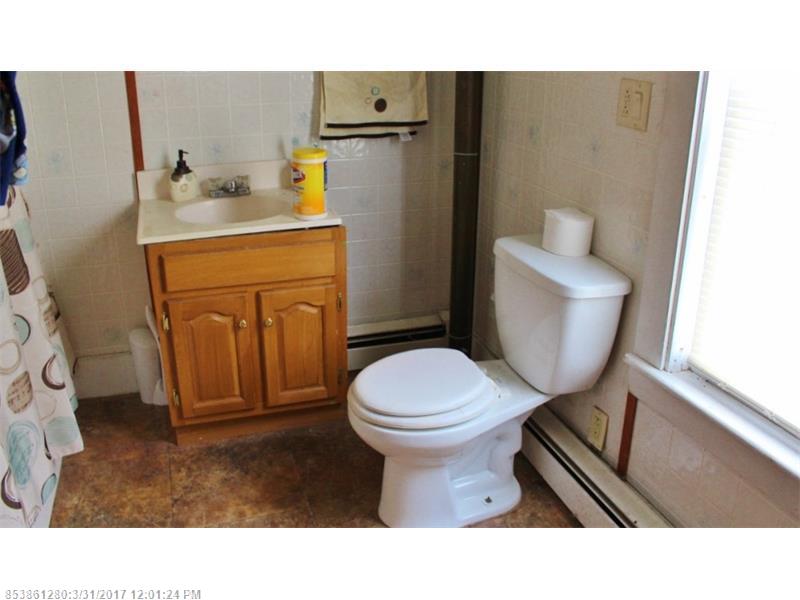93 Weld RD, Wilton, ME 04294