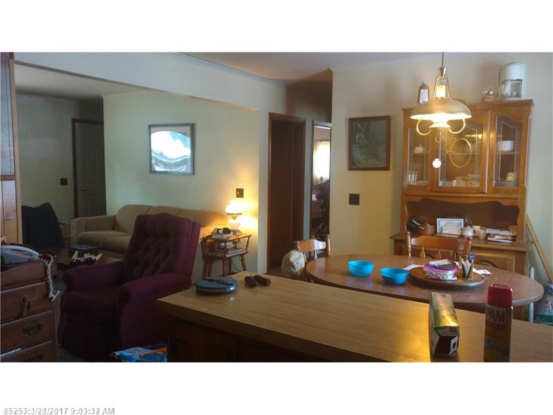 28 Fuller ST, Wilton, ME 04294