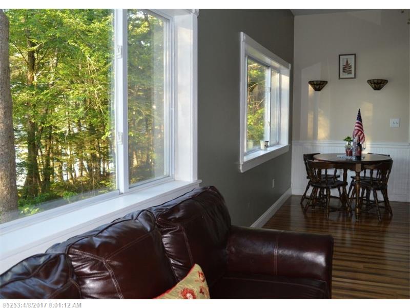 335 US Route 2 W, Wilton, ME 04294