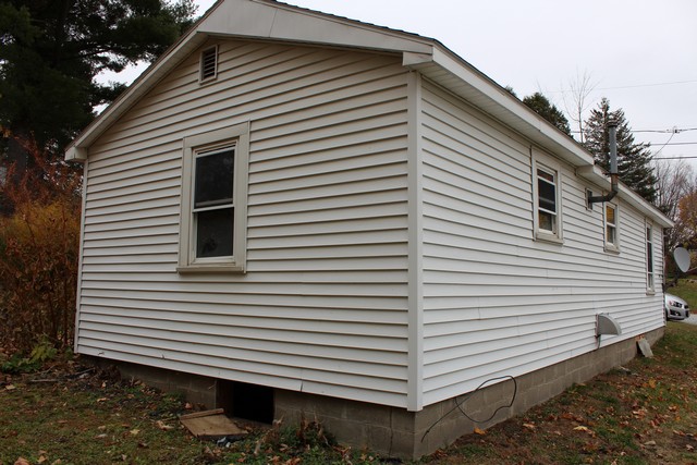 12 Hillcrest StAugusta, ME, 04330Kennebec County