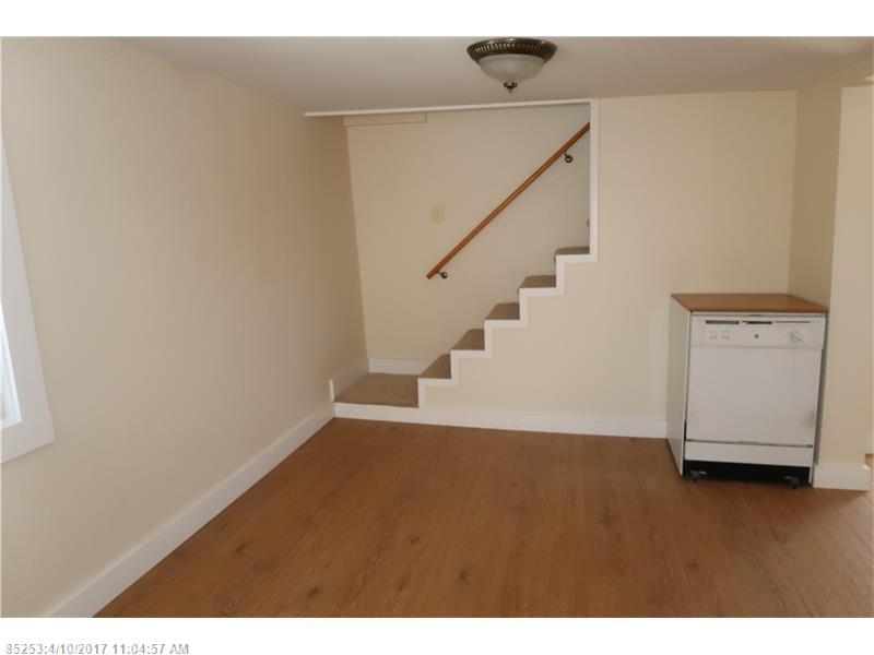 787 Eastern AVE, Augusta, ME 04330