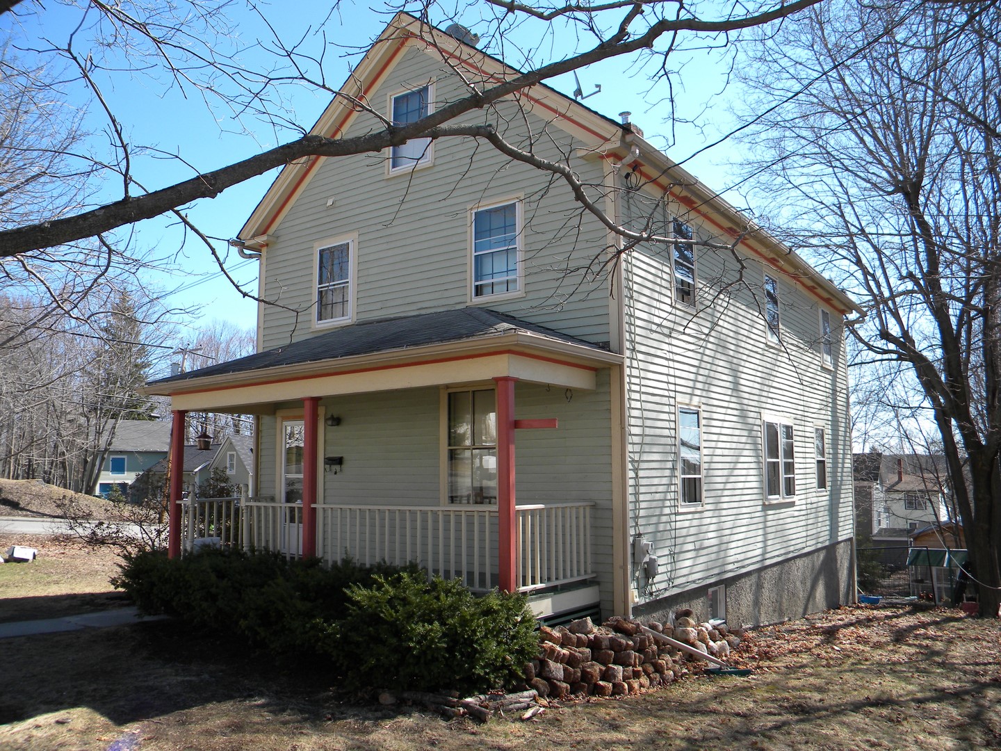 98 Green Street, Augusta, ME 04330