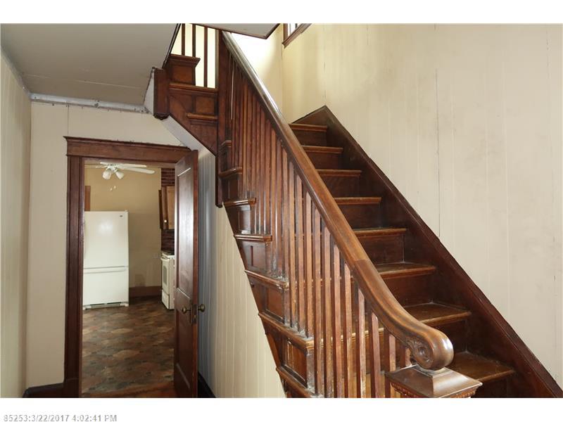 22 Cushman ST, Augusta, ME 04330