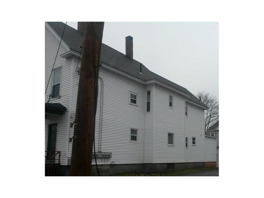 10 Green St, Augusta, ME 04330