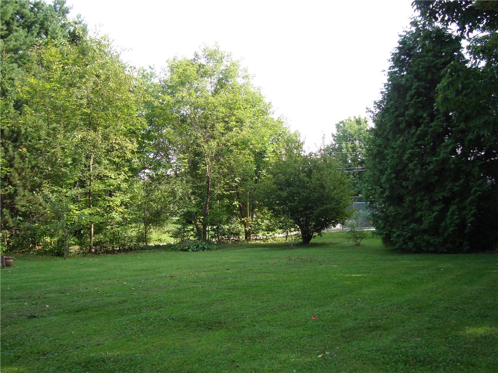 132 Old Winthrop Rd, Augusta, ME 04330