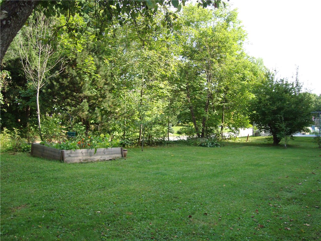 132 Old Winthrop Rd, Augusta, ME 04330