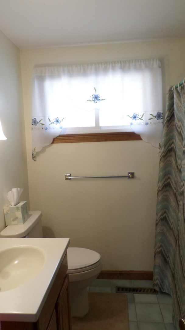 5 Westwood Road, Augusta, ME 04330
