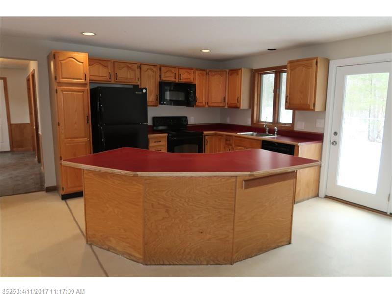 566 Eight Rod RD, Augusta, ME 04330