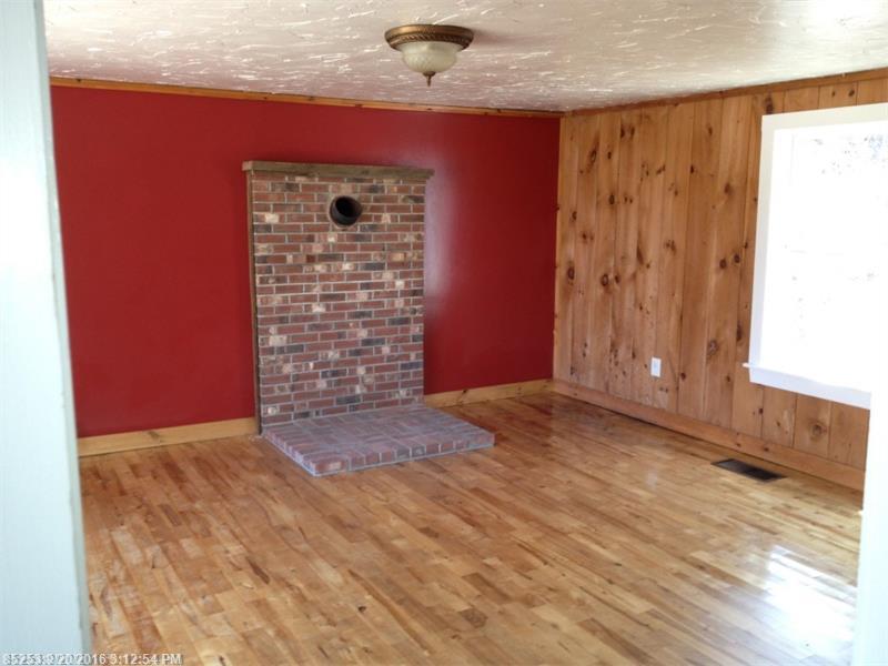 42 Cannard ST, Gardiner, ME 04345