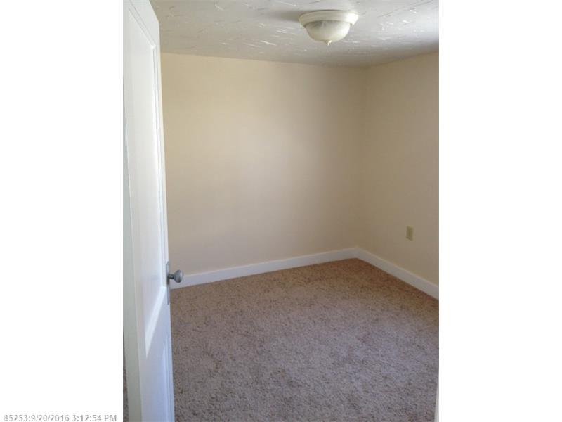 42 Cannard ST, Gardiner, ME 04345