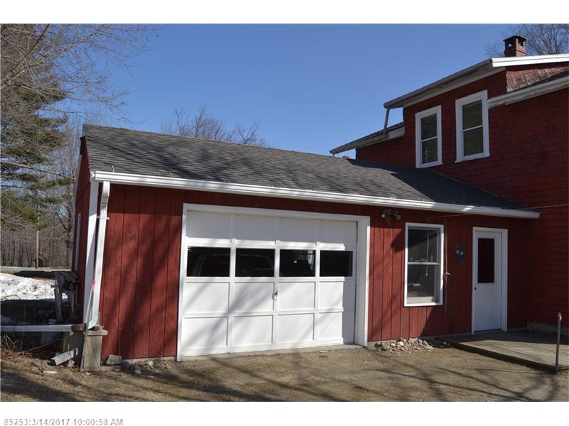 36 Plaisted ST, Gardiner, ME 04345