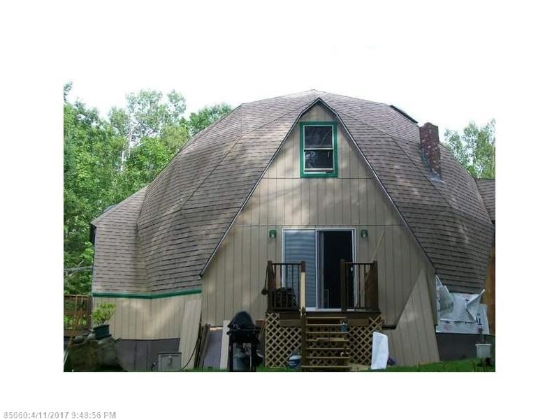 81 Hanley RD, Pittston, ME 04345