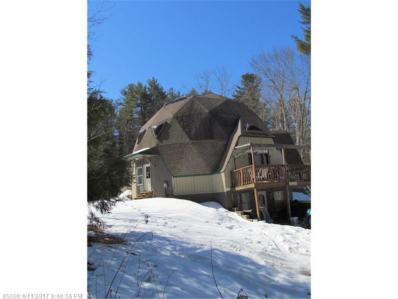 81 Hanley RD, Pittston, ME 04345
