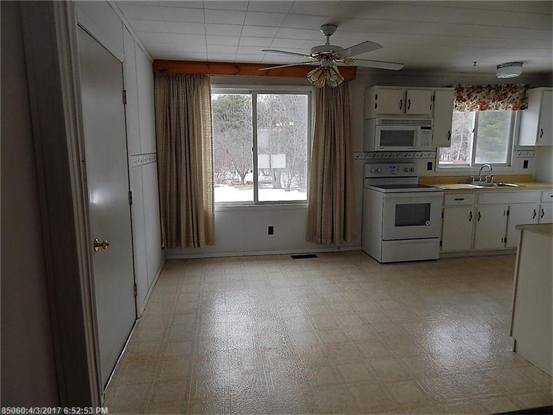 20 Stevens AVE, Randolph, ME 04346