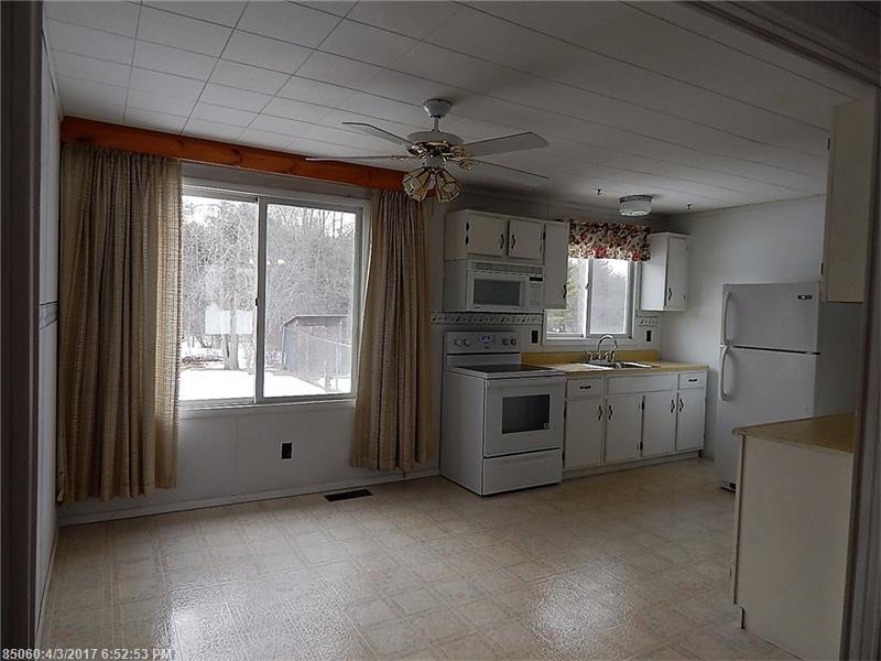 20 Stevens AVE, Randolph, ME 04346