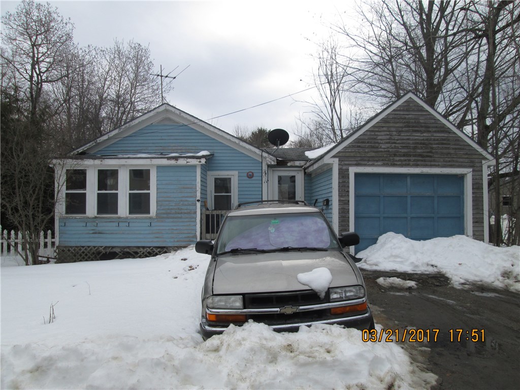 20 Beech Street, Richmond, ME 04357