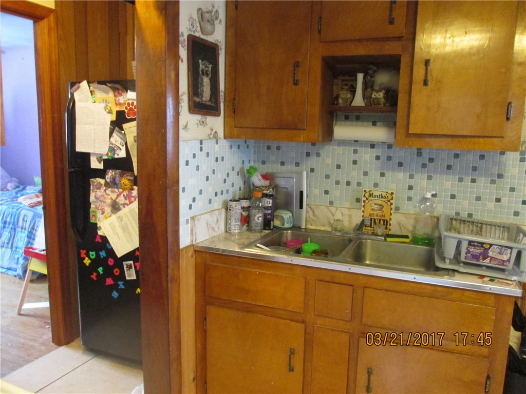 20 Beech Street, Richmond, ME 04357