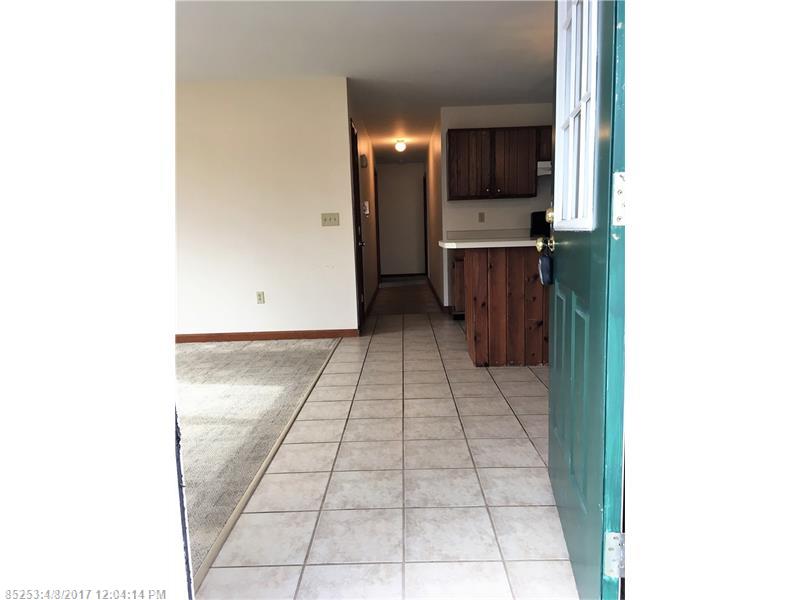 158 Pleasant ST, Richmond, ME 04357