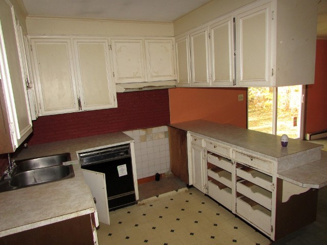261 Dirigo RdChina, ME, 04358Kennebec County
