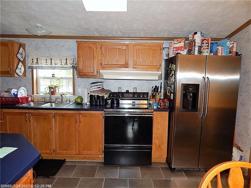 14 Back Deer Hill RD, China, ME 04358