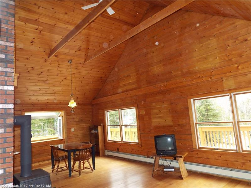 252 Rockwood DR, China, ME 04358