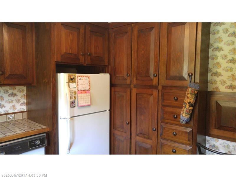 77 Cumner RD, Vienna, ME 04360