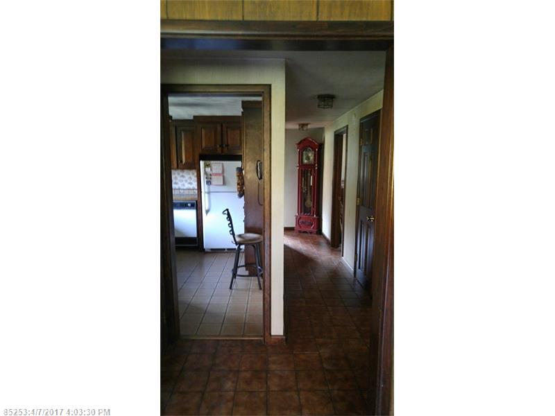 77 Cumner RD, Vienna, ME 04360