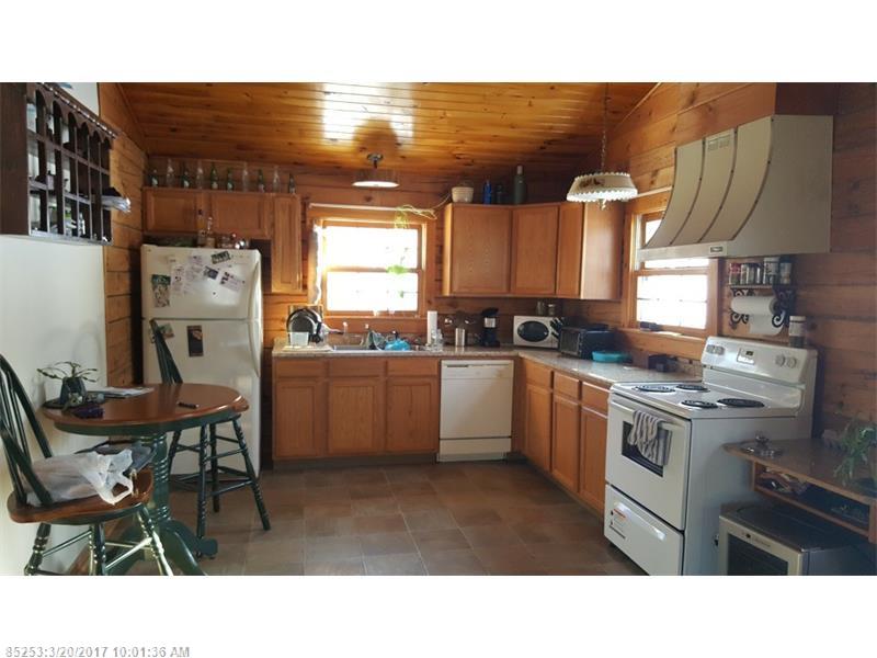 44 Town House RD, Vienna, ME 04360